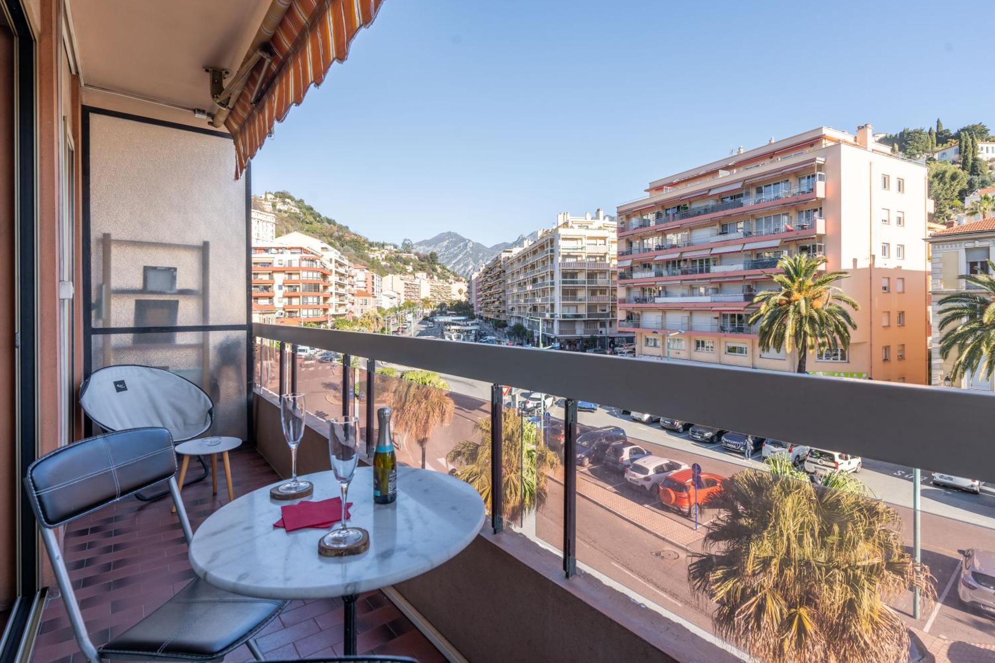 Fabuleux Appartement 2 Personnes Au Coeur De Menton, Climatise Et Proche Gares Routiere Et Sncf Eksteriør bilde