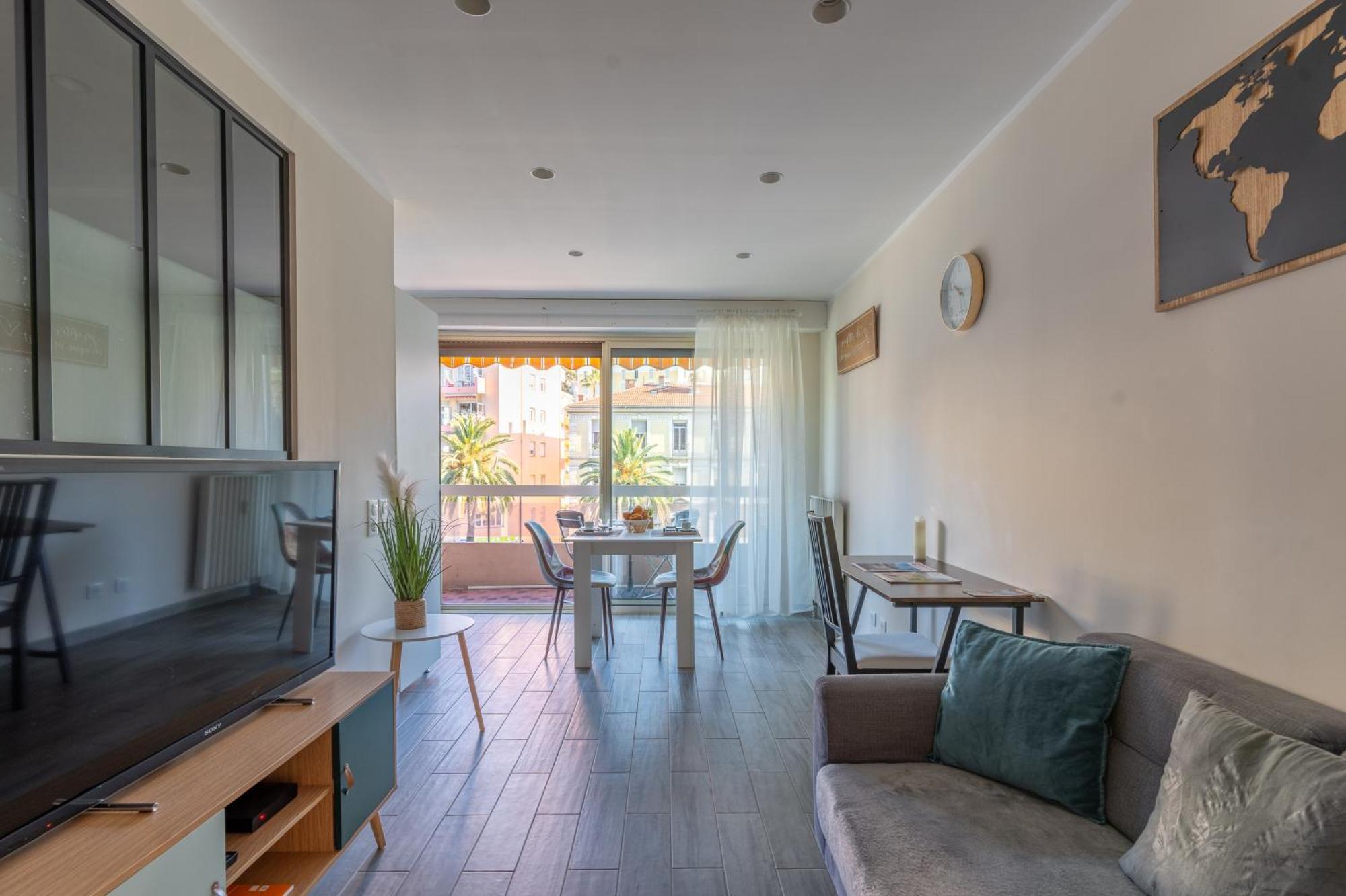 Fabuleux Appartement 2 Personnes Au Coeur De Menton, Climatise Et Proche Gares Routiere Et Sncf Eksteriør bilde