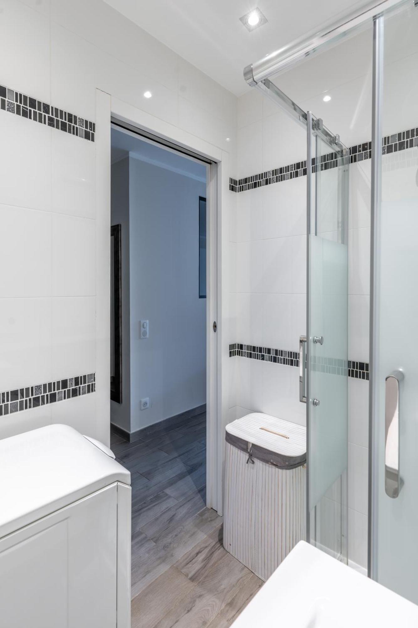 Fabuleux Appartement 2 Personnes Au Coeur De Menton, Climatise Et Proche Gares Routiere Et Sncf Eksteriør bilde